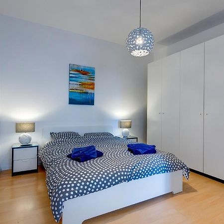 Apartment With Stunning Seaviews Sliema Dış mekan fotoğraf