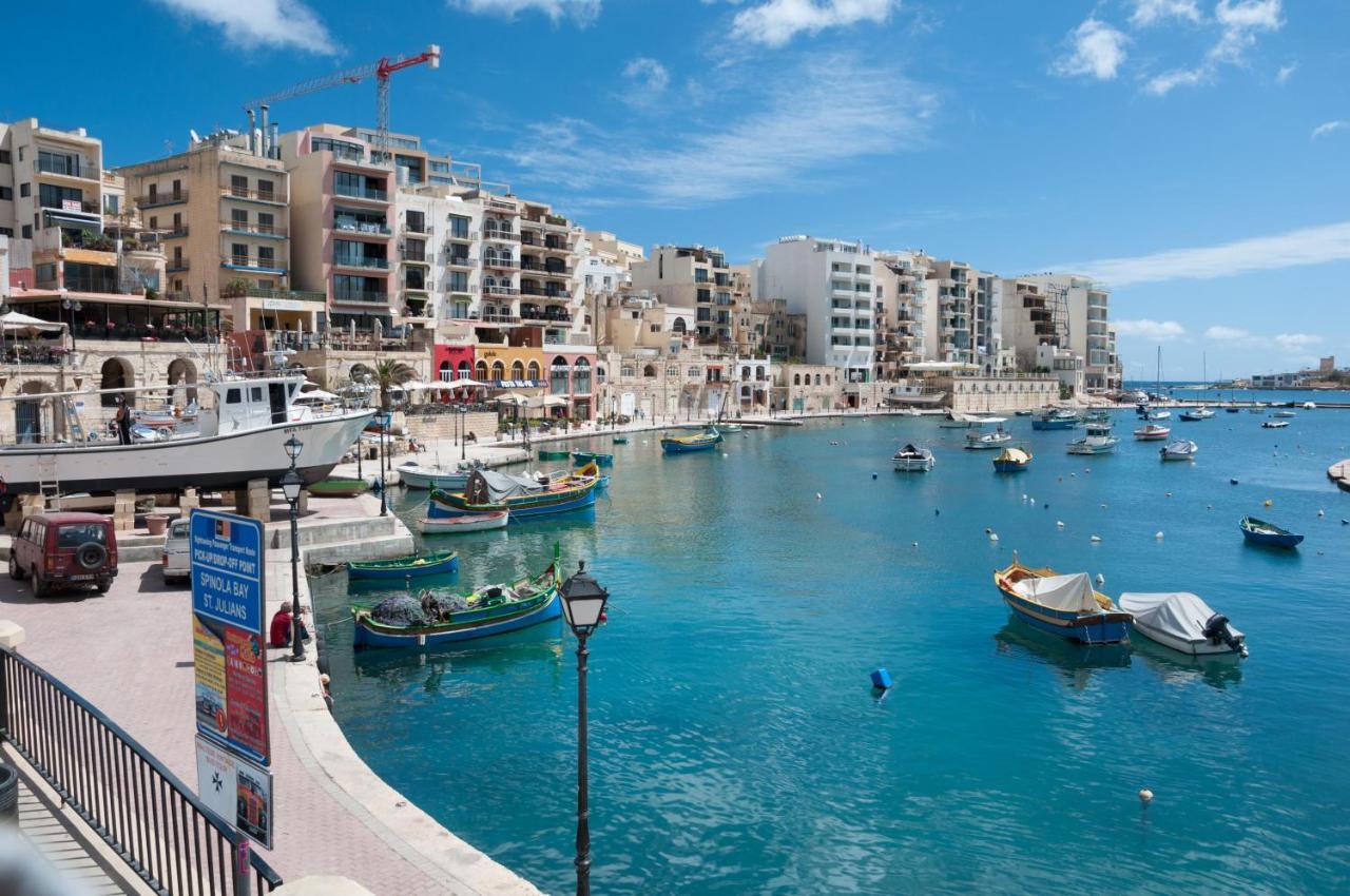 Apartment With Stunning Seaviews Sliema Dış mekan fotoğraf