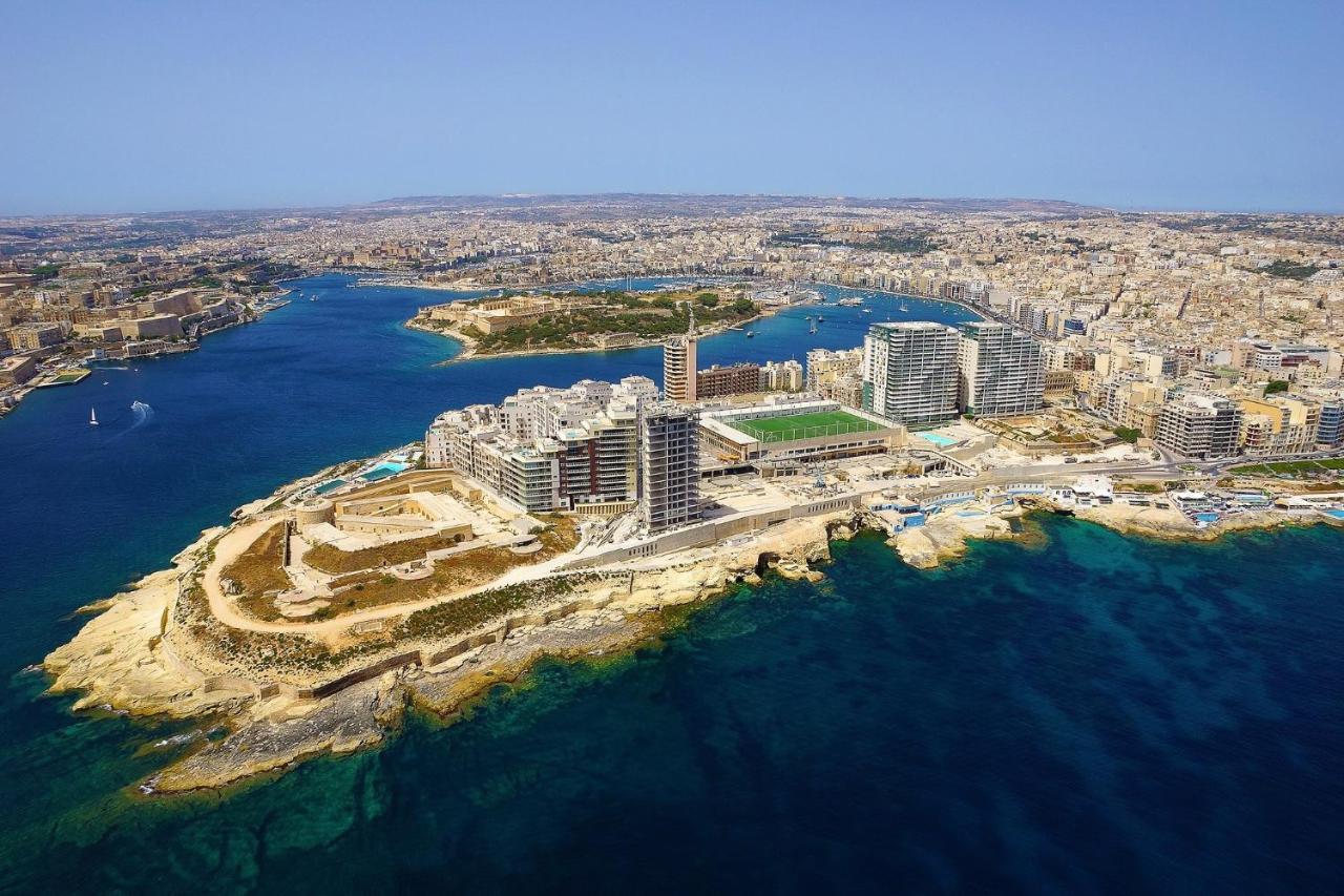 Apartment With Stunning Seaviews Sliema Dış mekan fotoğraf
