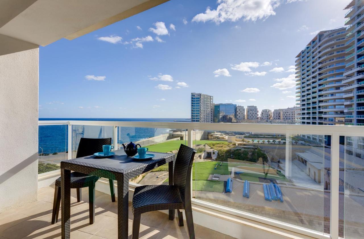 Apartment With Stunning Seaviews Sliema Dış mekan fotoğraf